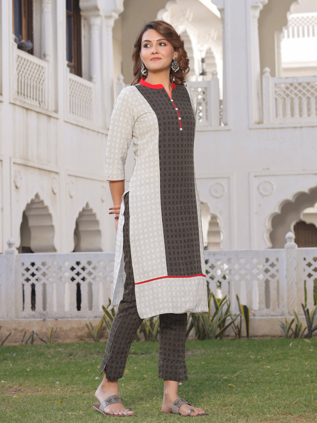 White And Black Straight Cotton Blend Kurta With Pant Set