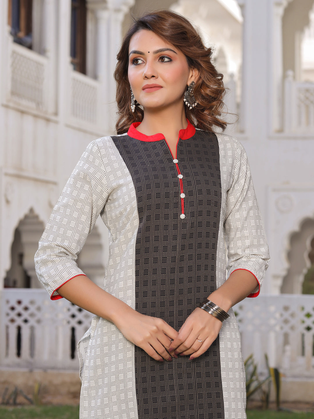 White And Black Straight Cotton Blend Kurta With Pant Set