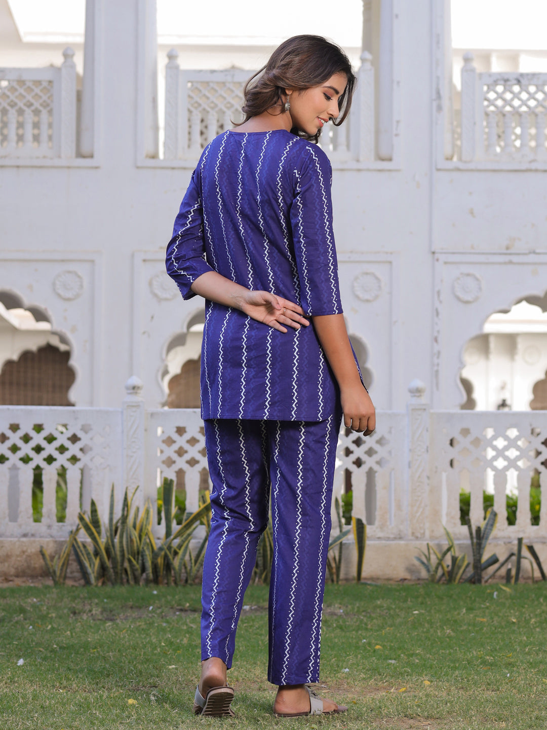 Blue Zick Zack Print Straight Cotton Lounge Wear