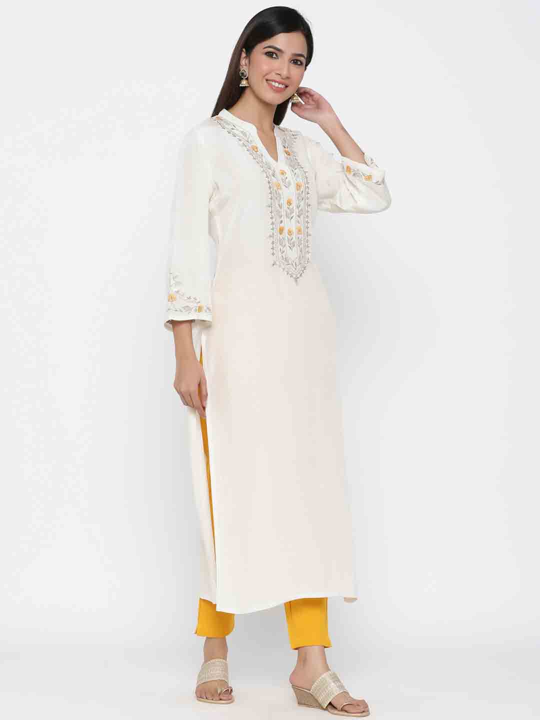 Off-White Solid Straight Silk Blend Kurta