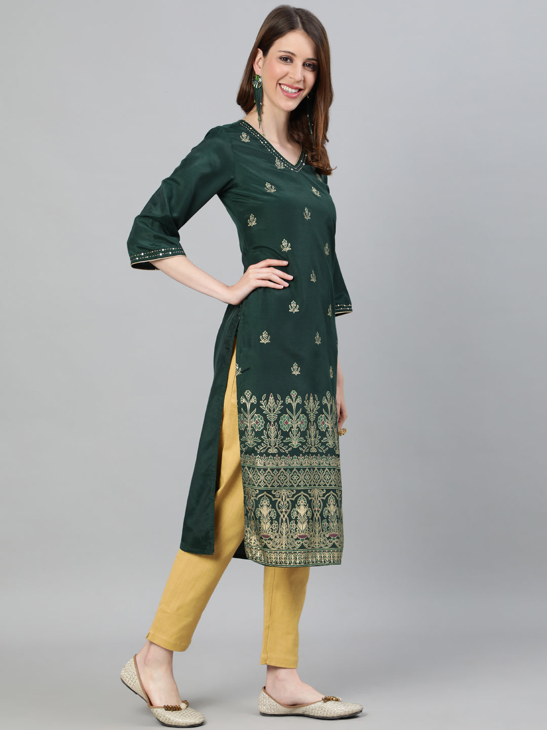 Green Print Straight Embroidered Kurta