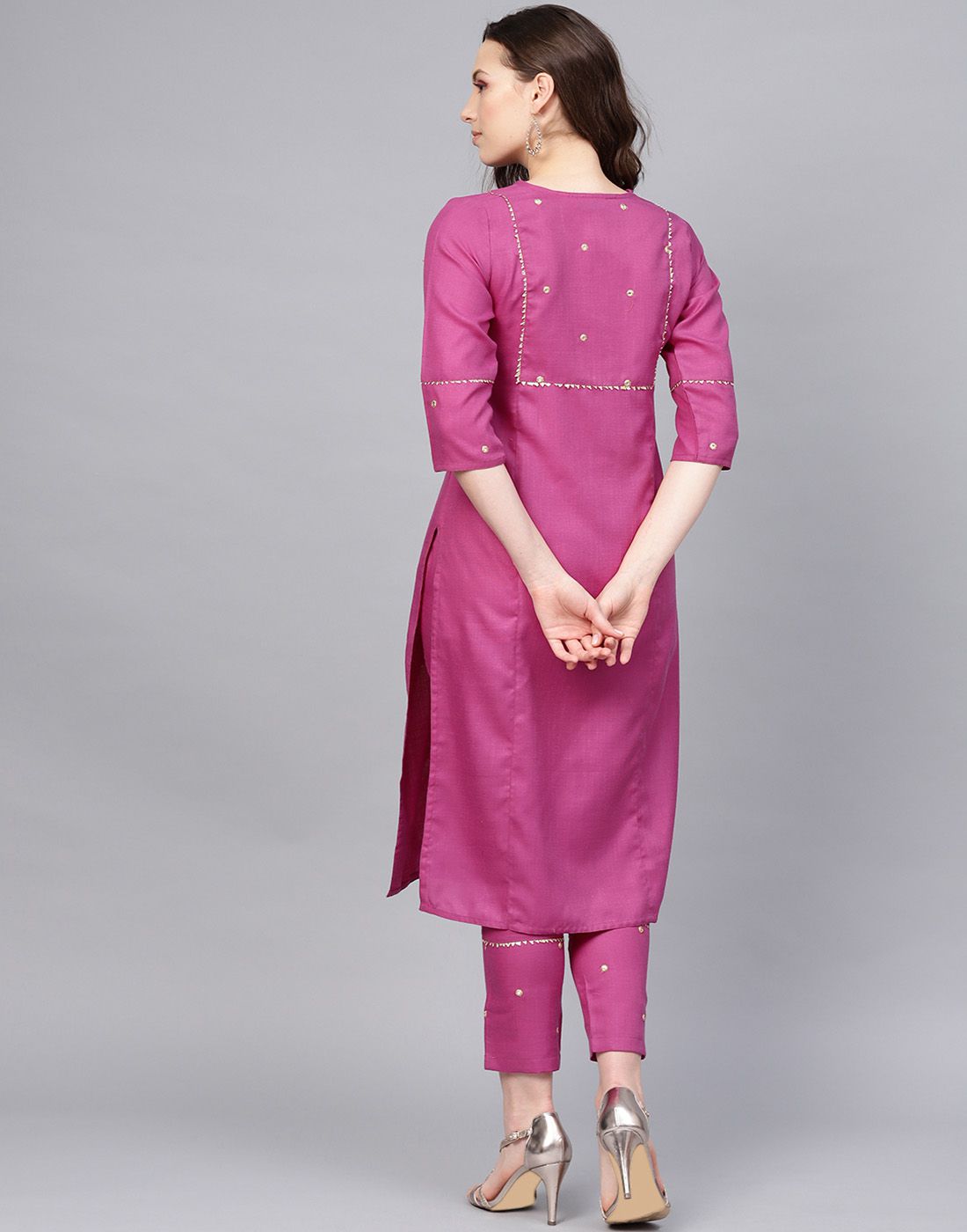 Magenta Embroidered Straight Kurta With Pants