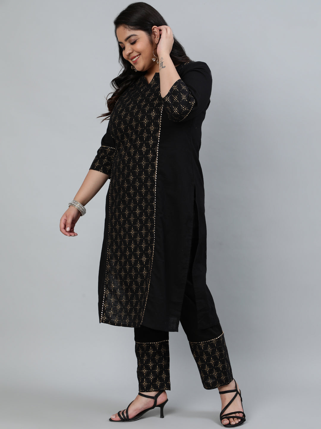 Black & Gold Printed Straight Cotton Blend Kurta With Pants