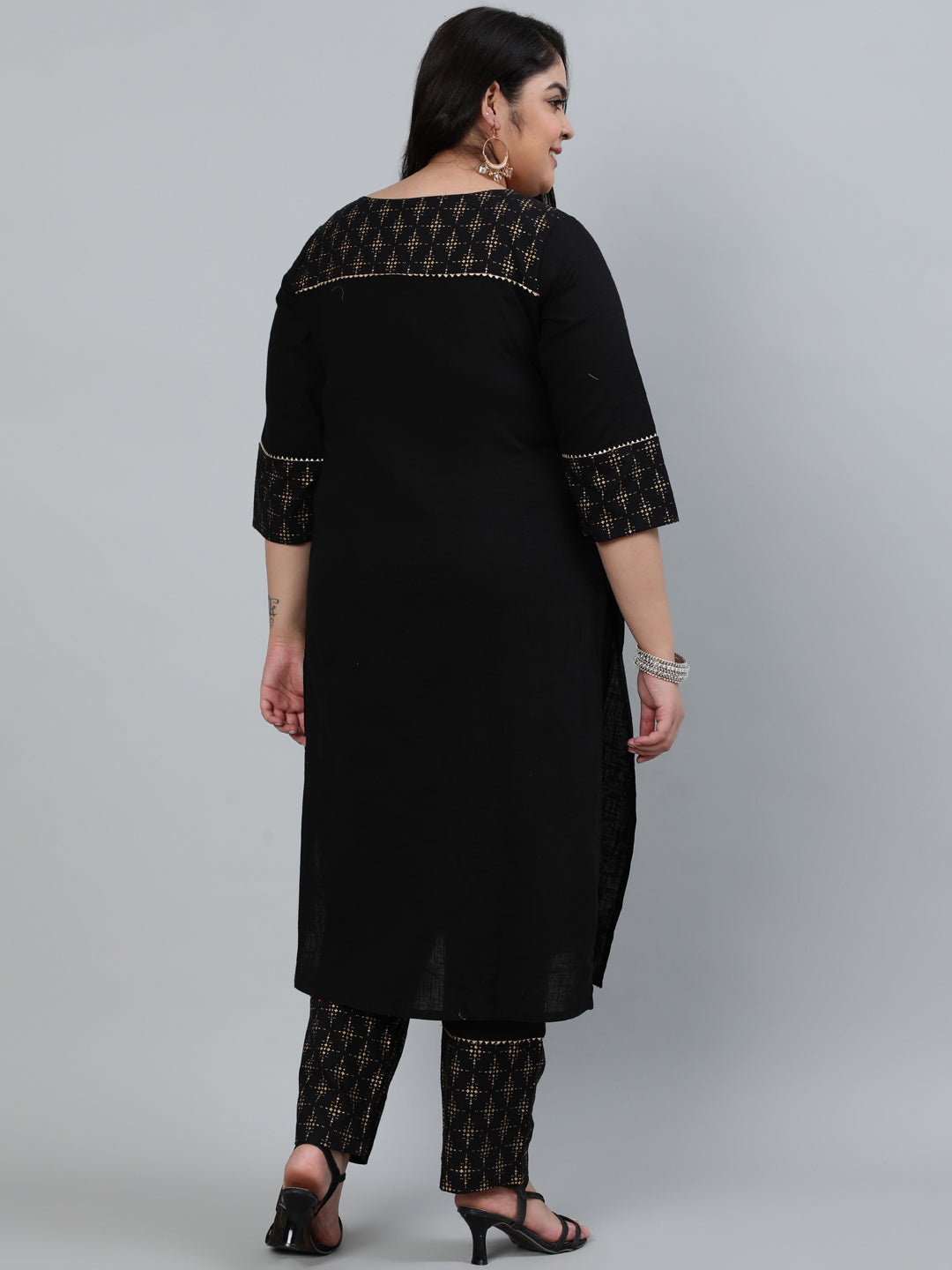 Black & Gold Printed Straight Cotton Blend Kurta With Pants