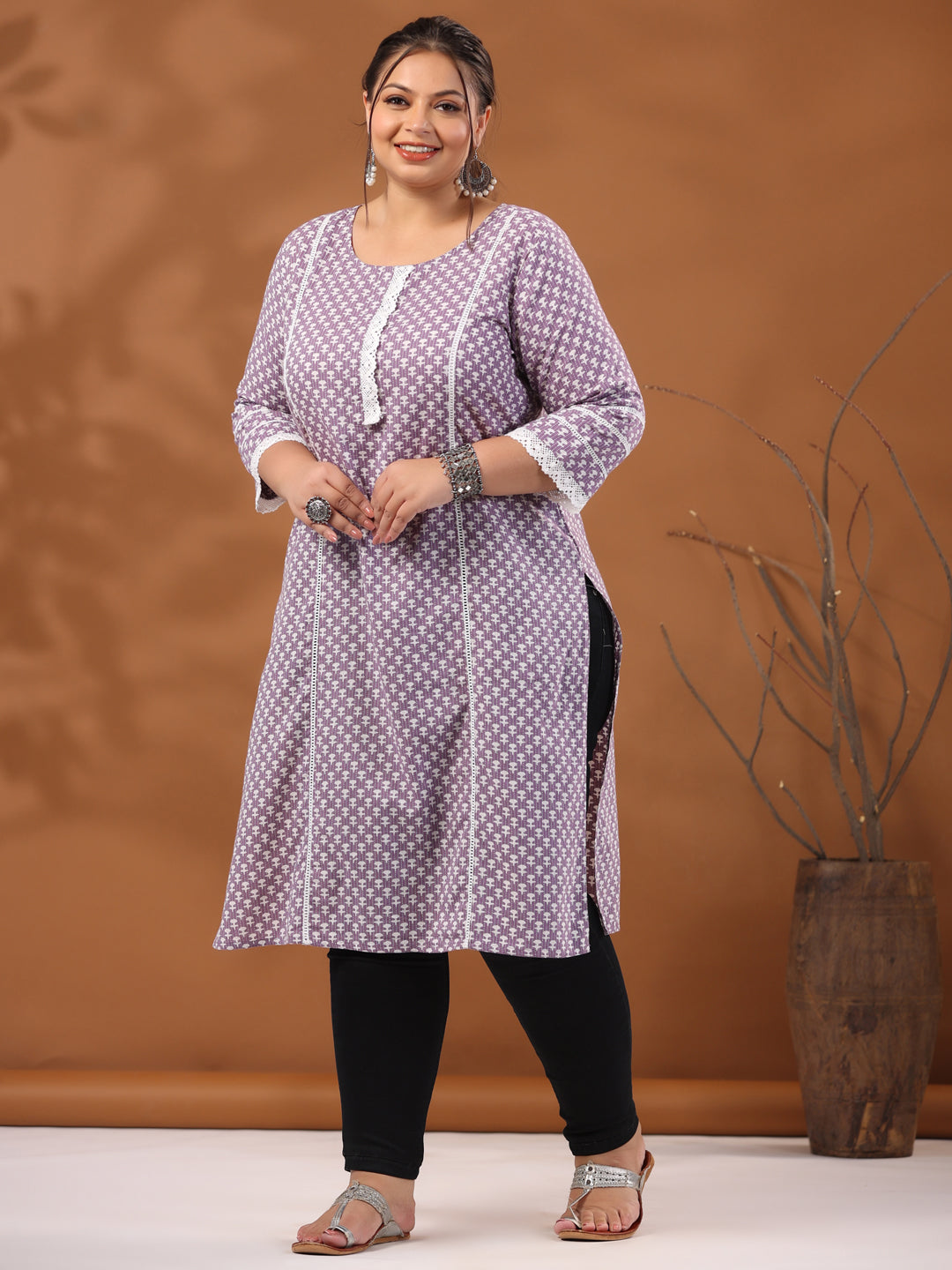 Lavender Plus Size  Woven Kantha Printed Laced Straight Kurta