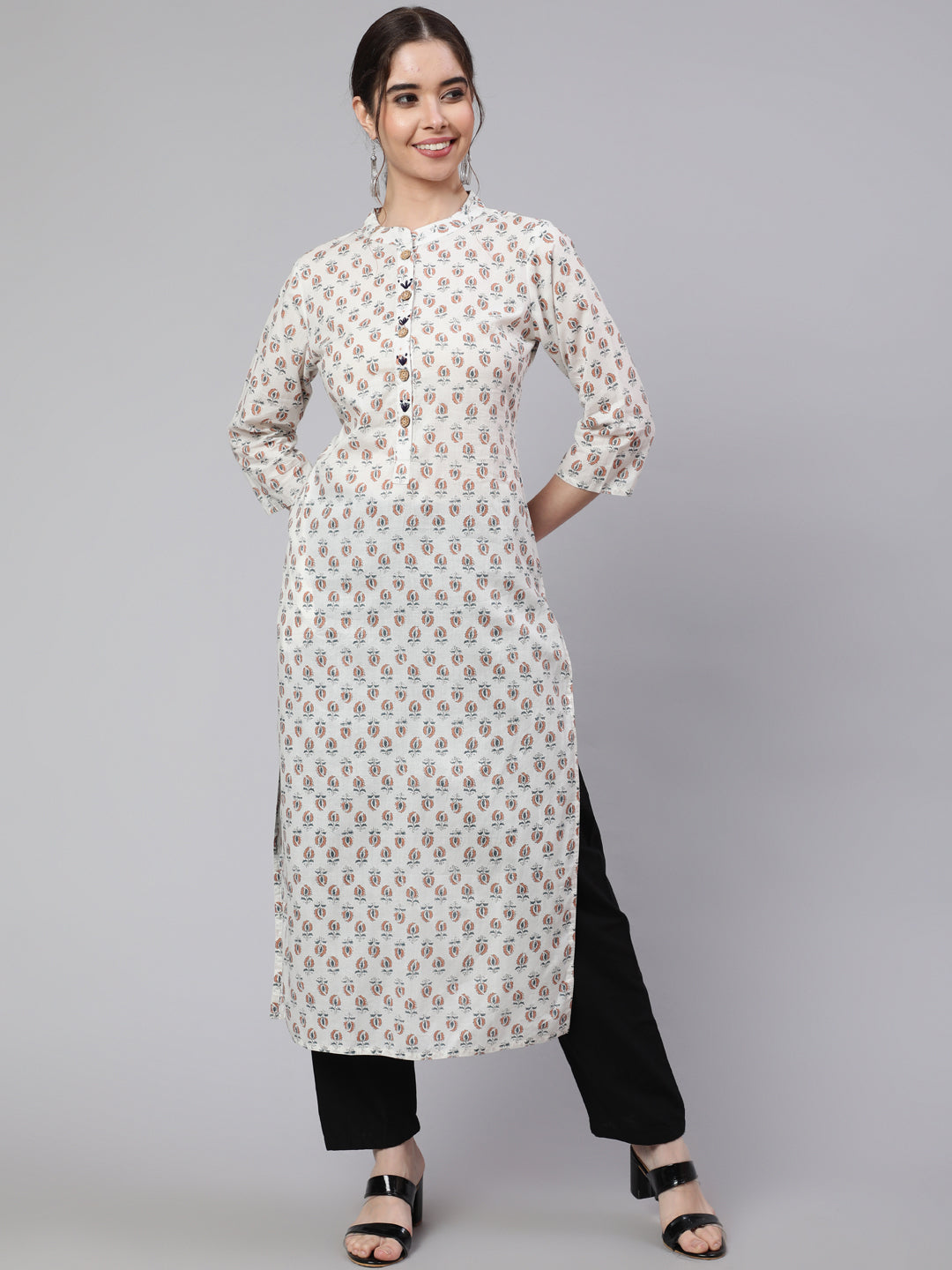 White And Peach Straight Fit Cotton Embroidered Kurta