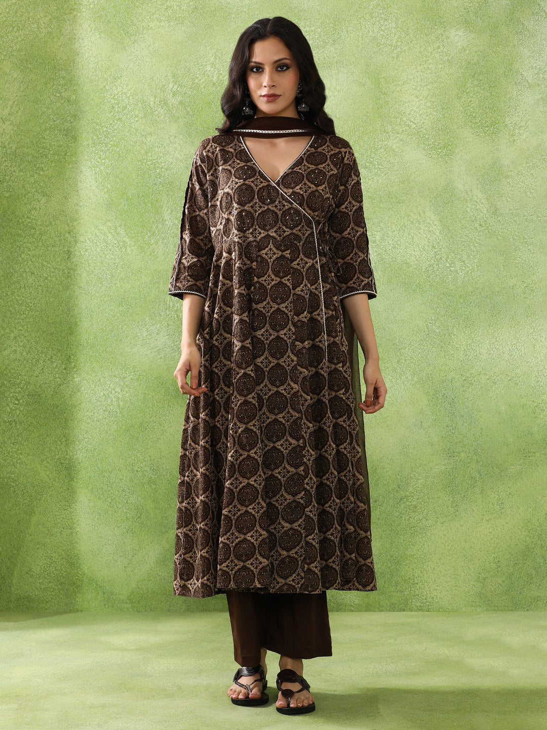 Floral Embroidered A-Line Pure Cotton Kurta & Trousers Sets