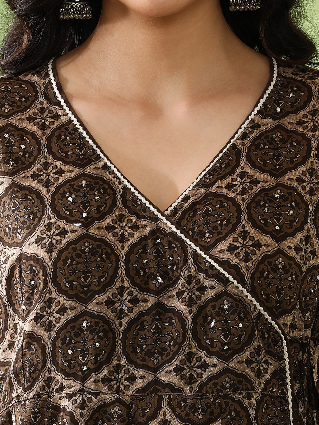 Floral Embroidered A-Line Pure Cotton Kurta & Trousers Sets