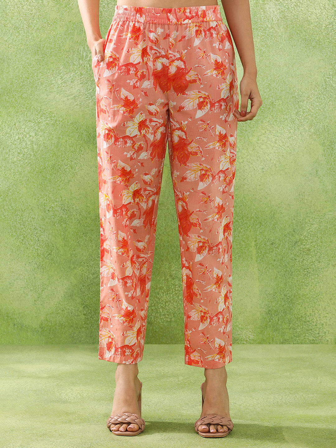 Floral Printed Straight Kurta & Trousers Sets