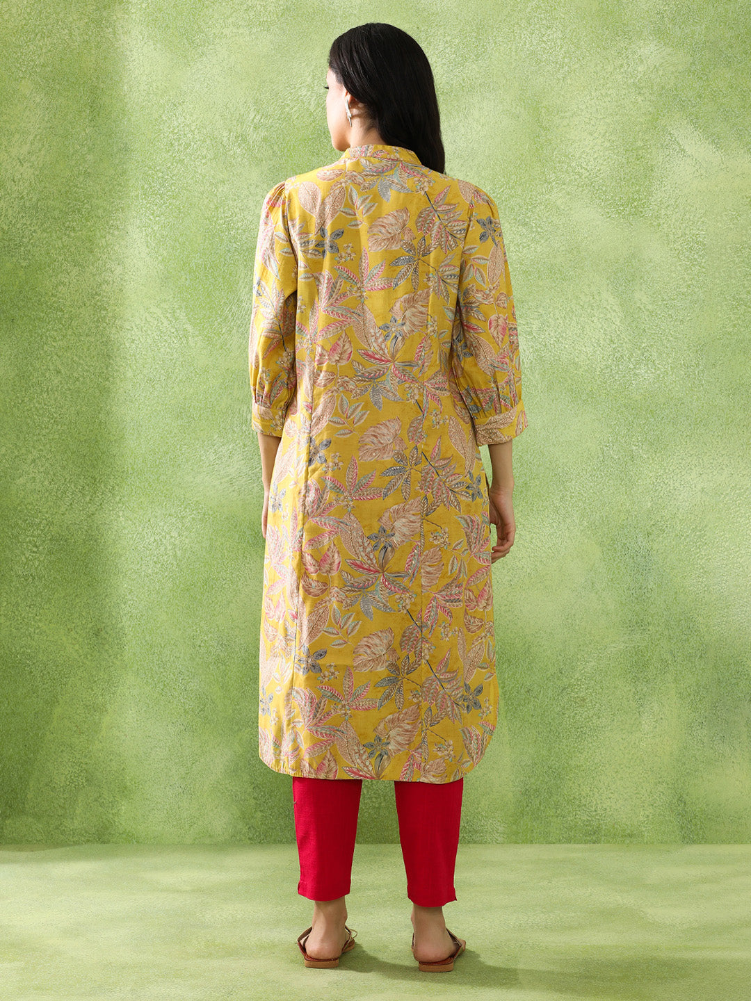Floral Embroidered Straight Cotton Blend Kurta