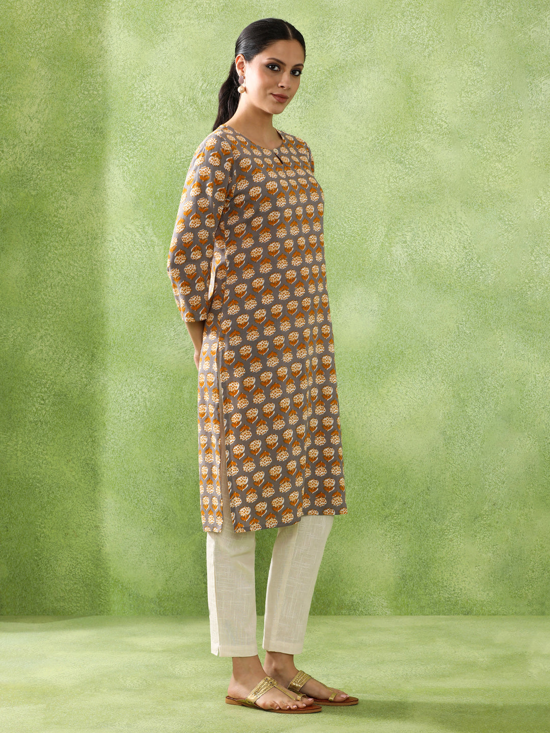 Floral Printed Straight Kurta