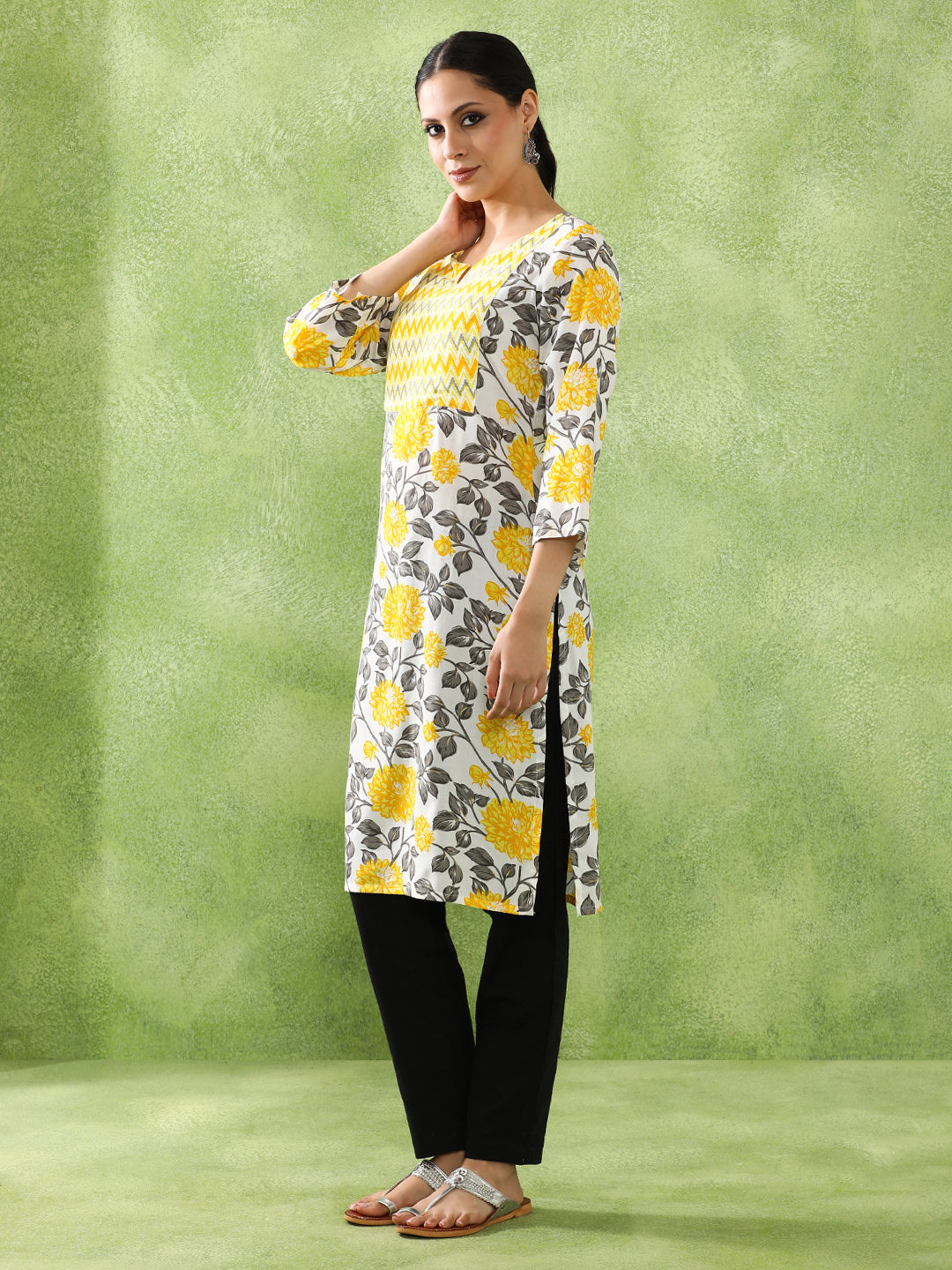 Floral Printed Straight Kurta