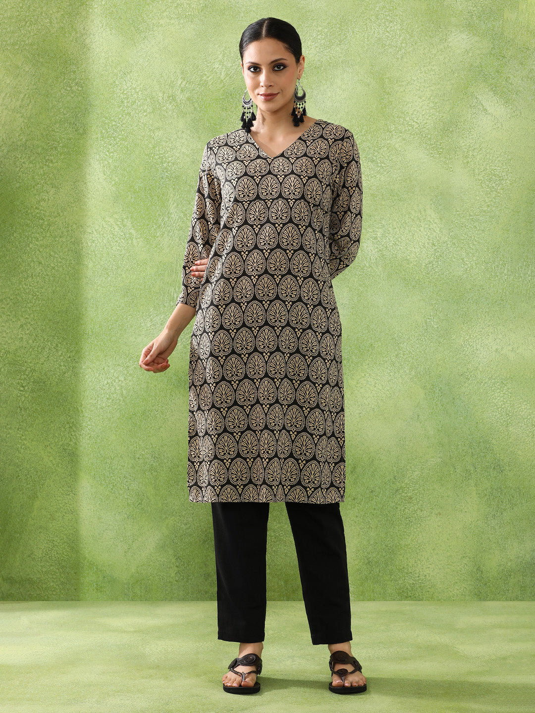Floral Printed Straight Kurta