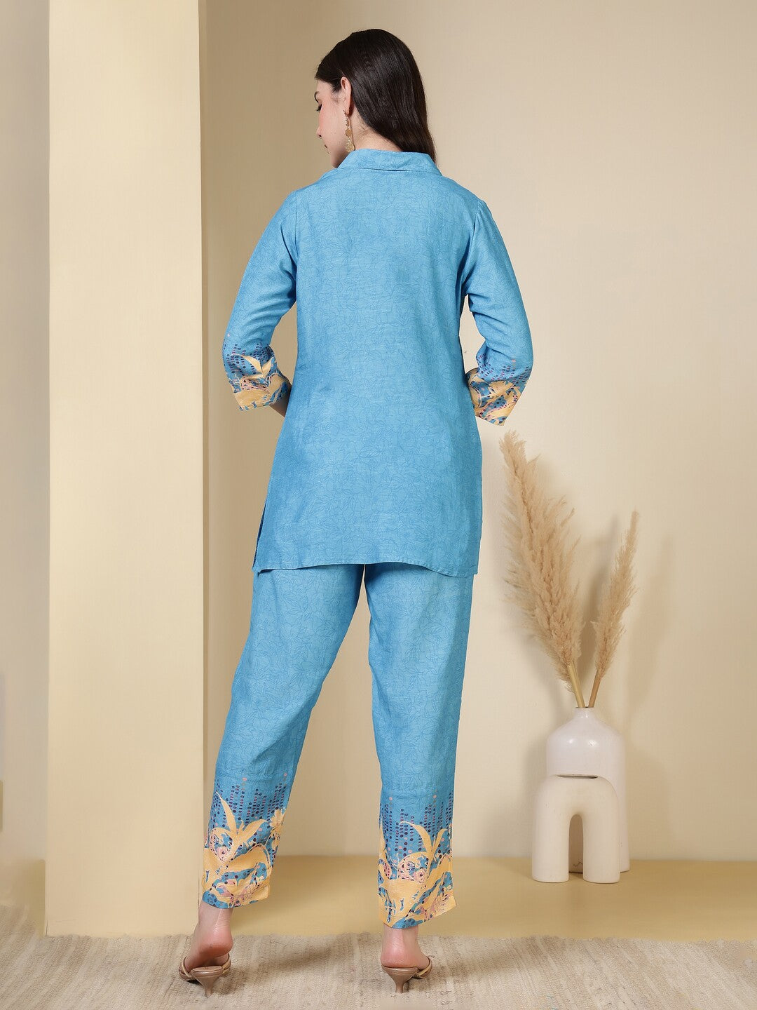 Abstract Embroidered Straight Kurta & Trousers Sets