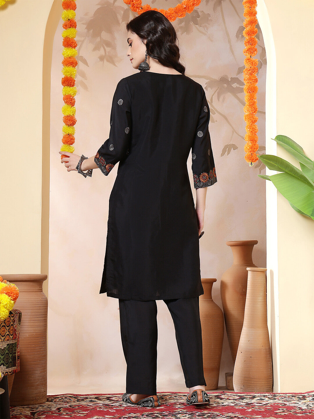 Floral Embroidered Straight Kurta & Trousers Sets