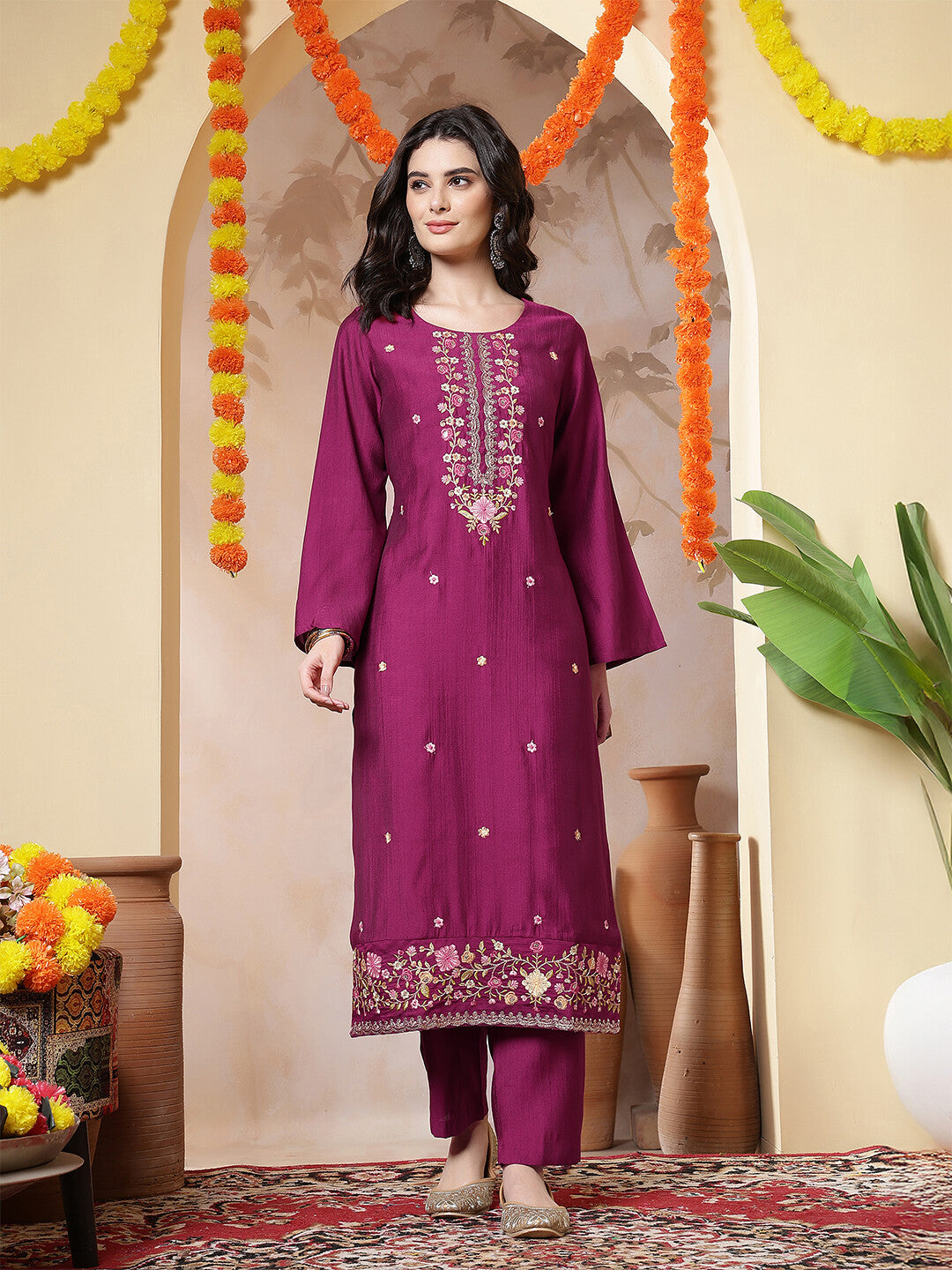 Floral Embroidered Straight Kurta & Trousers Sets