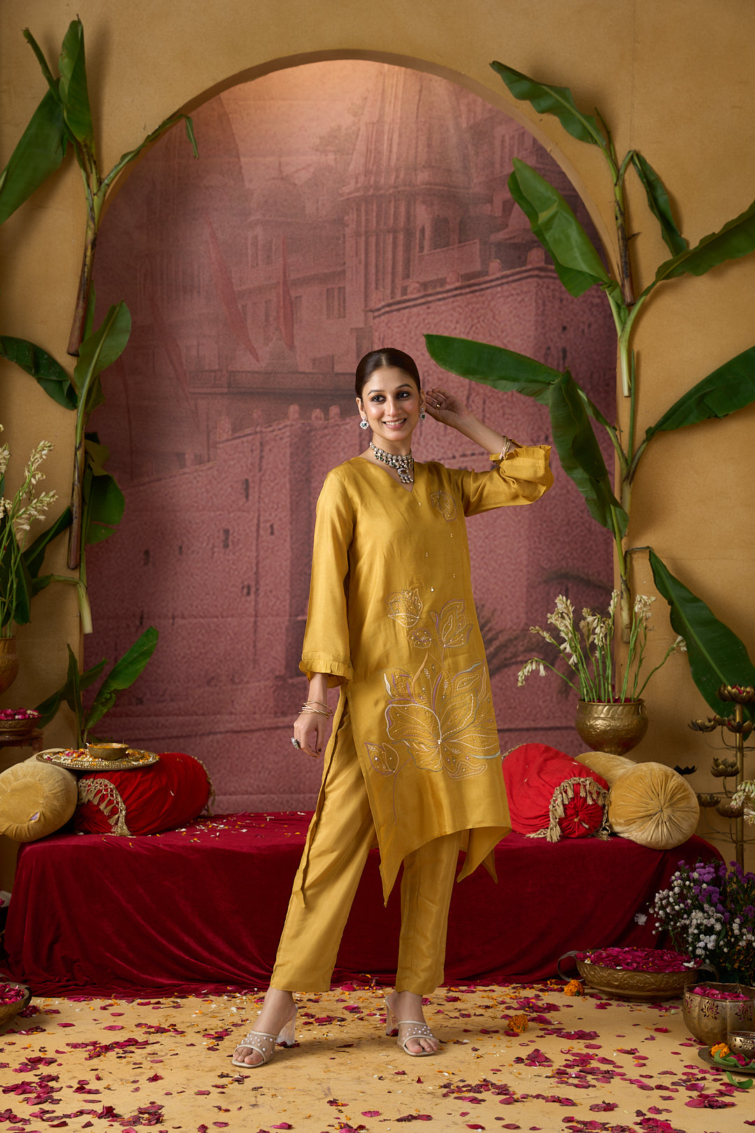 Floral Embroidered A-Line Viscose Rayon Kurta & Trousers Sets