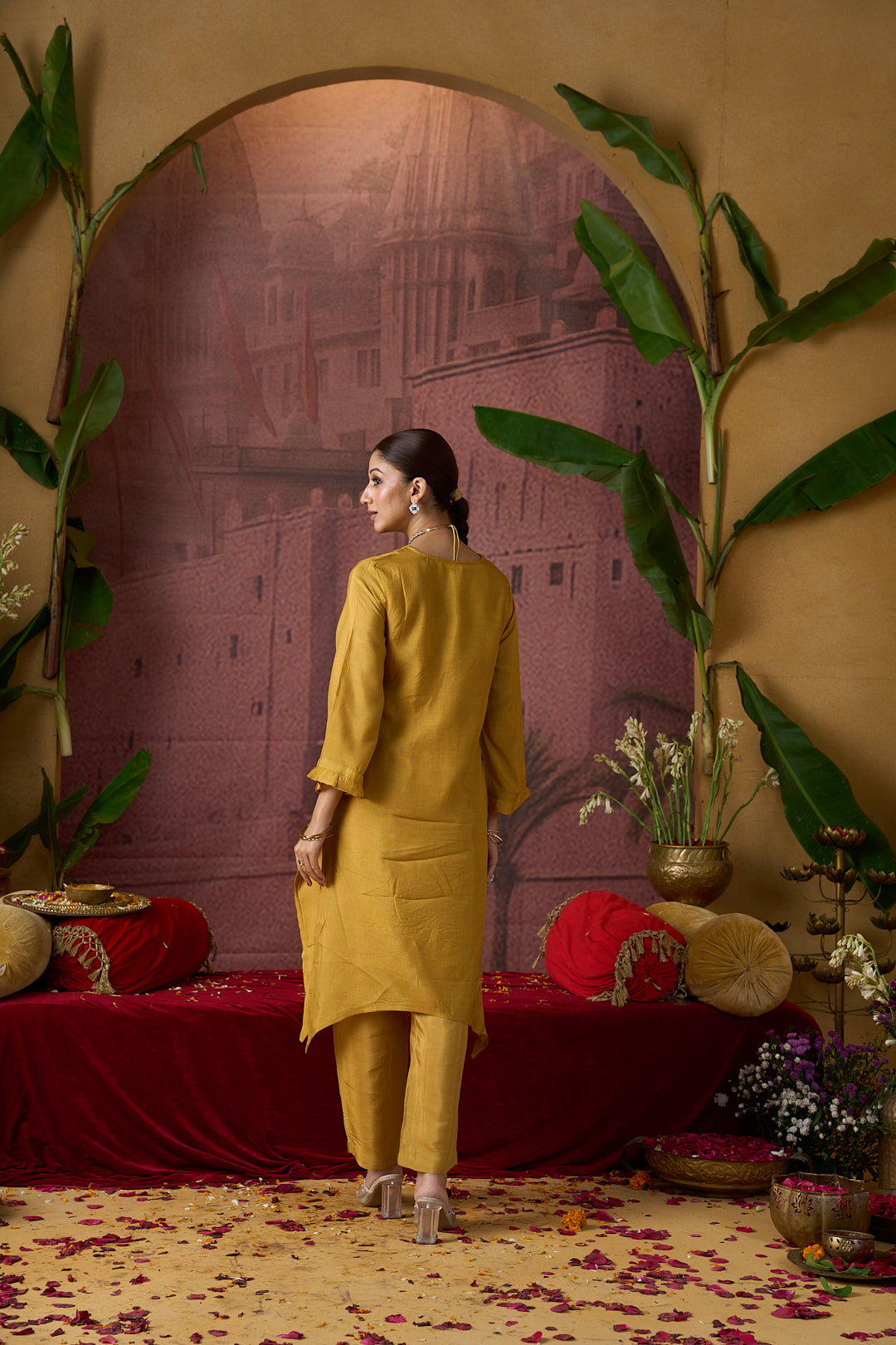 Floral Embroidered A-Line Viscose Rayon Kurta & Trousers Sets