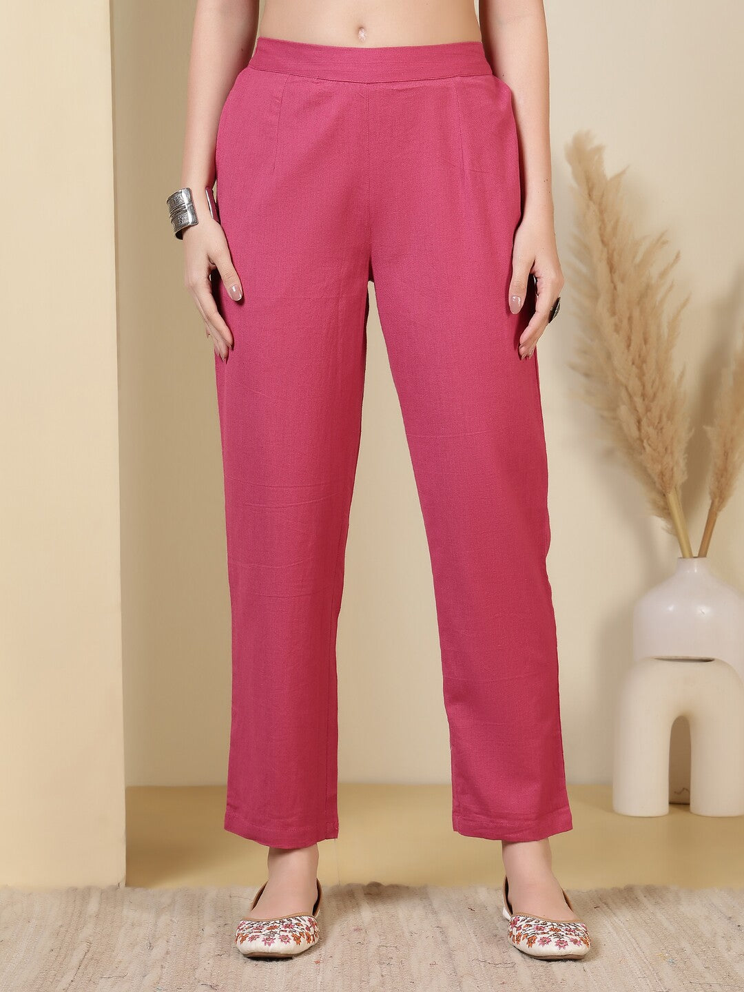 Floral Printed Straight Kurta & Trousers Sets