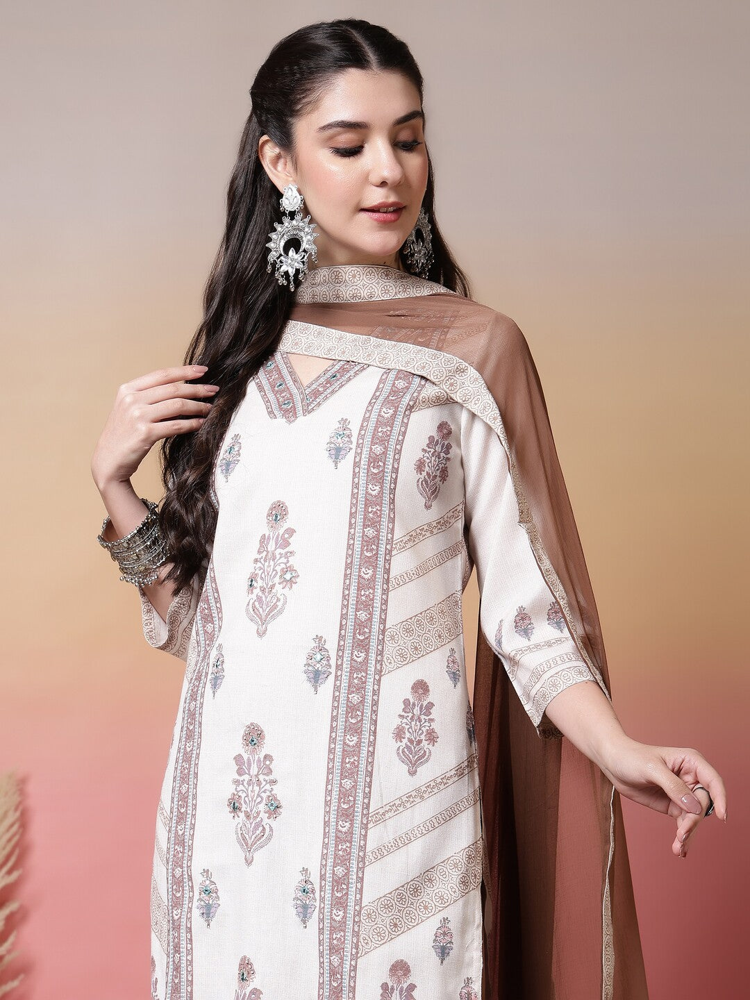 Floral Embroidered Straight Kurta & Trousers Sets