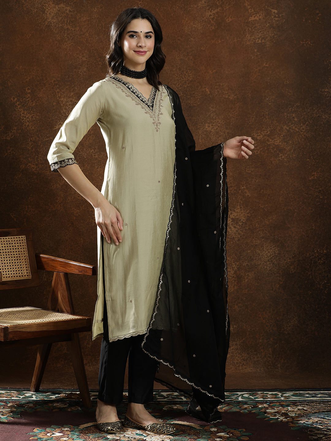 Floral Embroidered Straight Kurta & Trousers Sets