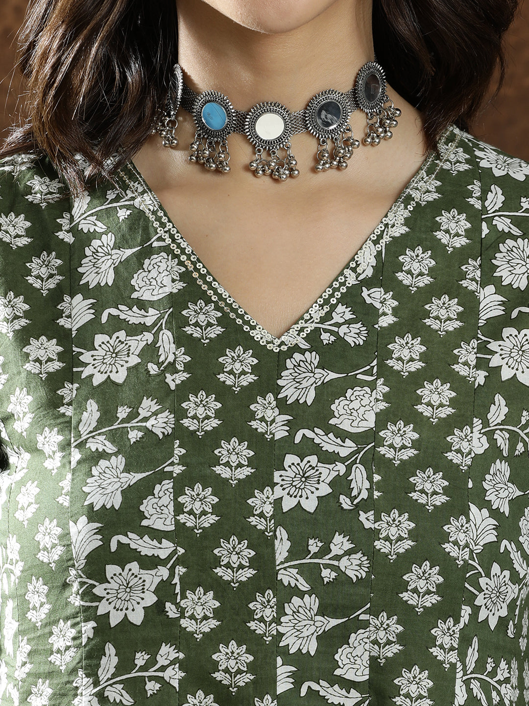 Floral Embroidered A-Line Pure Cotton Kurta & Trousers Sets