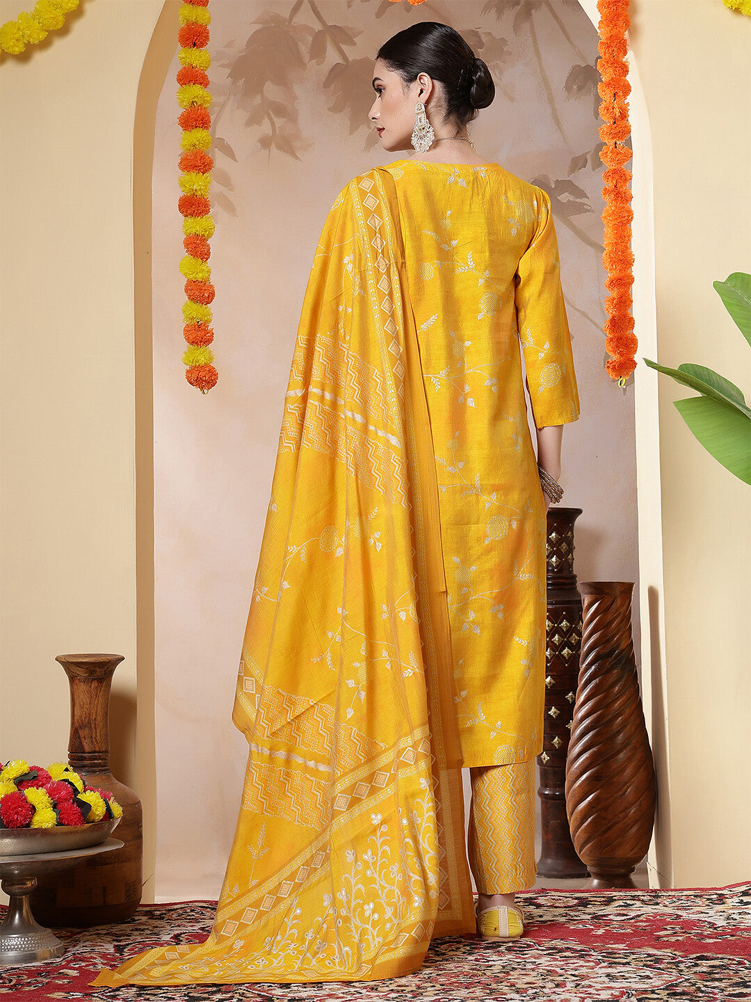 Floral Embroidered Straight Kurta & Trousers Sets