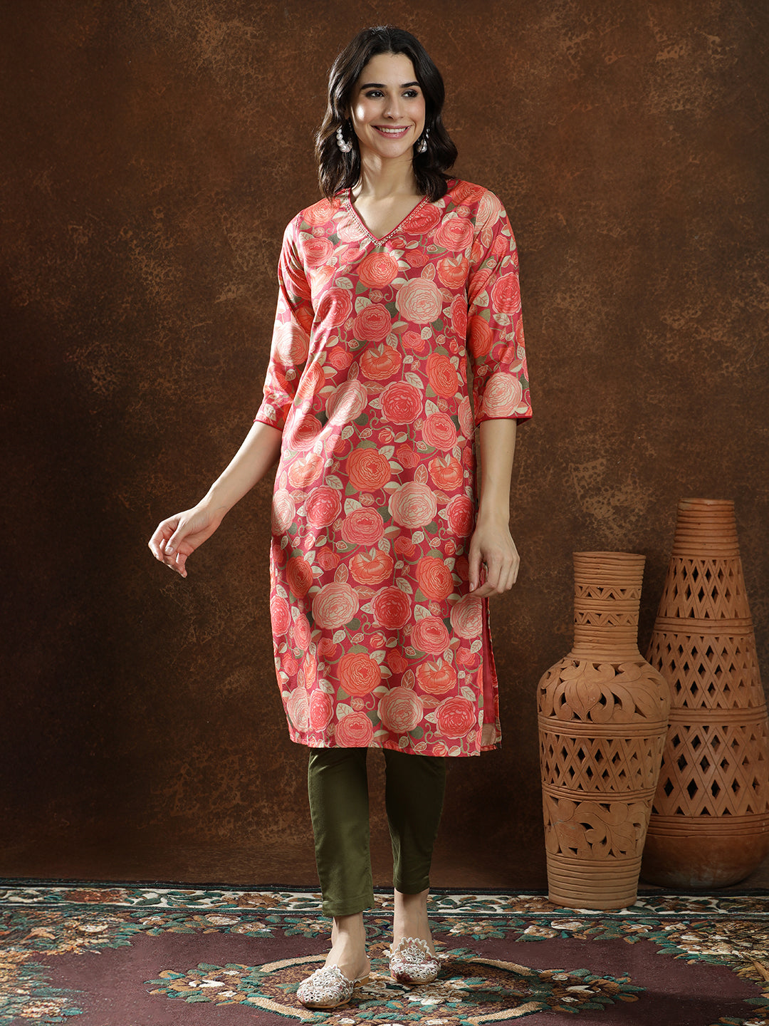 Floral Embroidered Straight Kurta