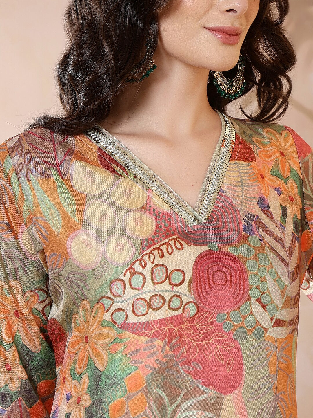 Floral Embroidered Straight Kurta