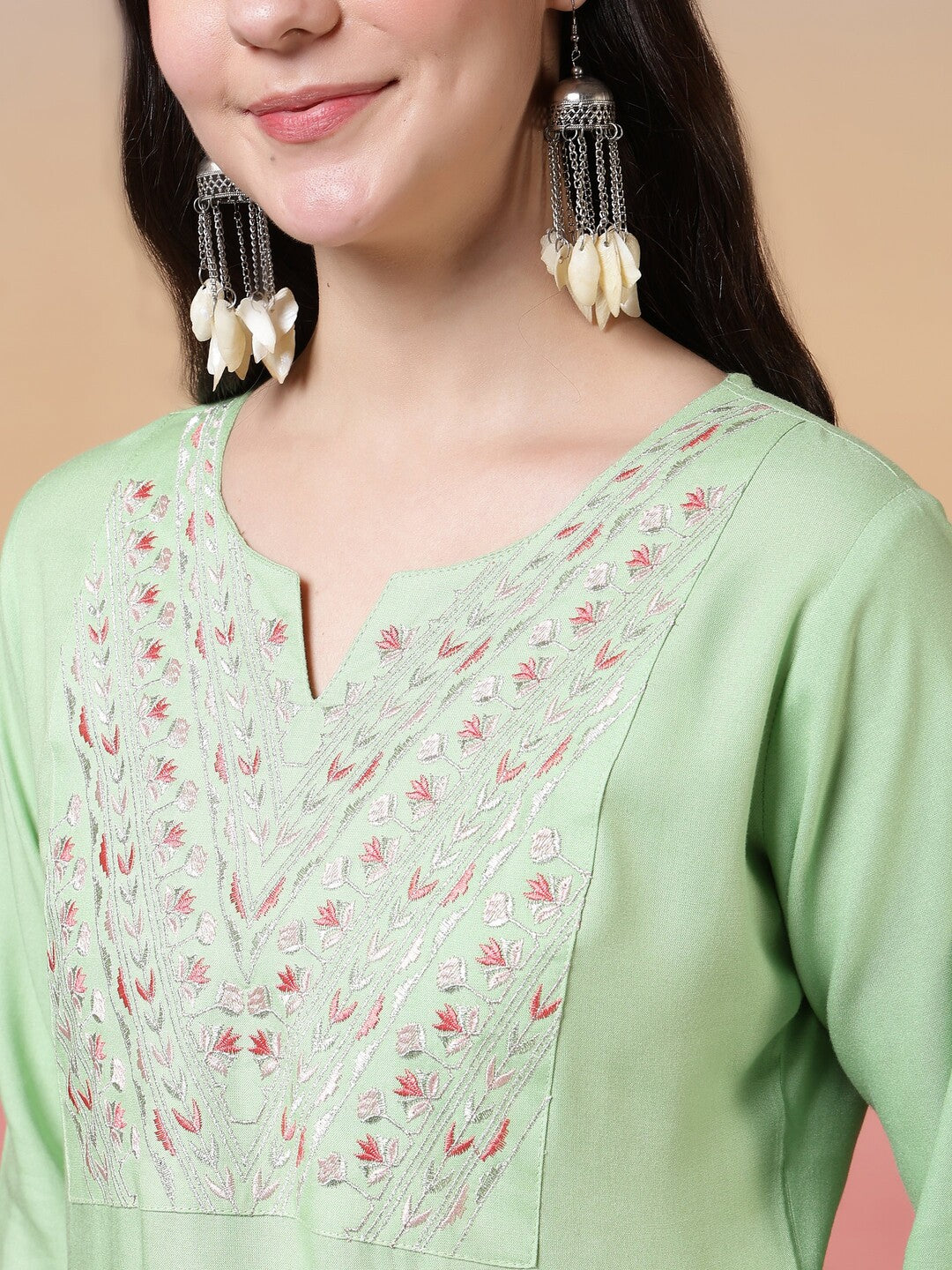 Solid Embroidered Straight Kurta