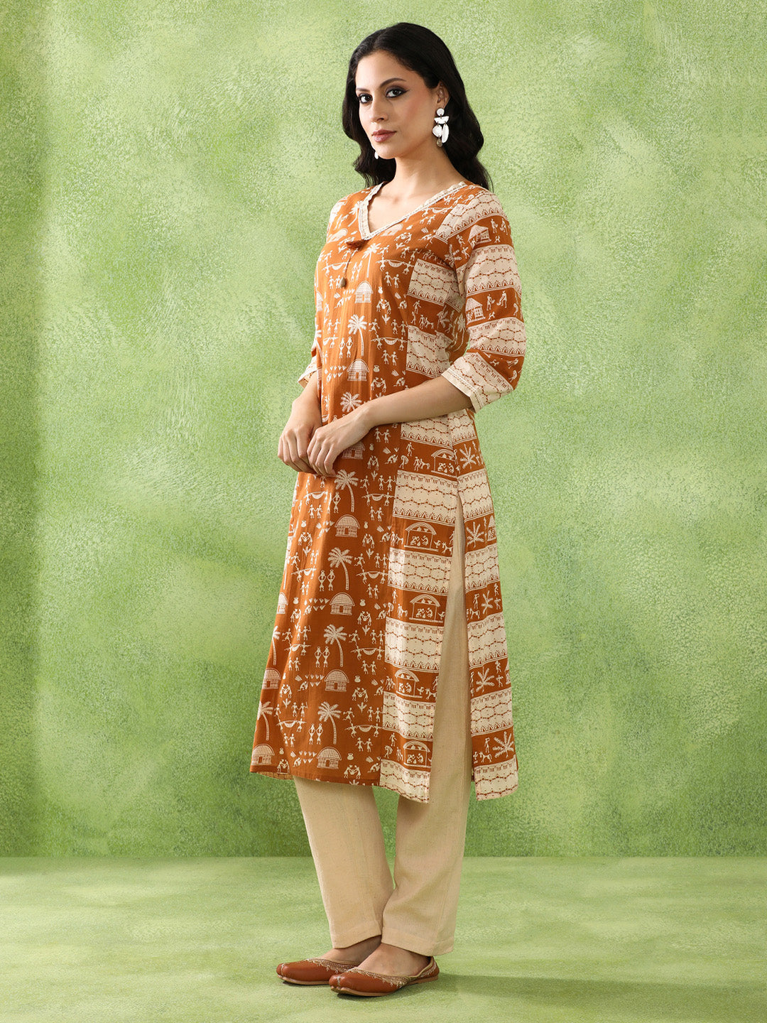 Floral Embroidered Straight Pure Cotton Kurta