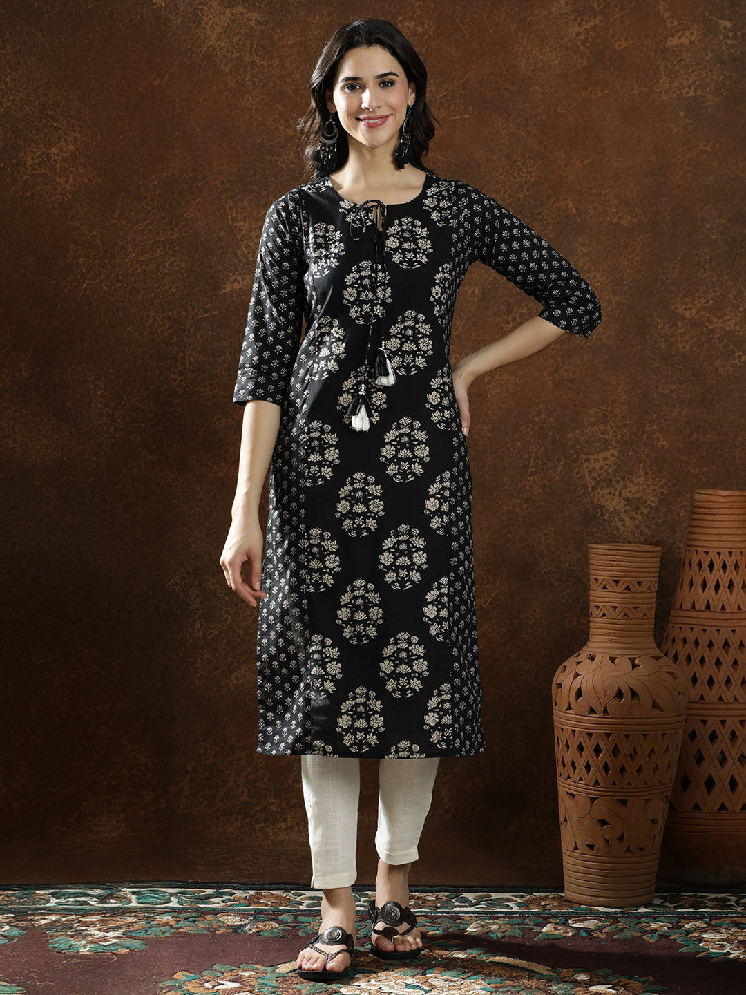 Floral Embroidered Straight Pure Cotton Kurta