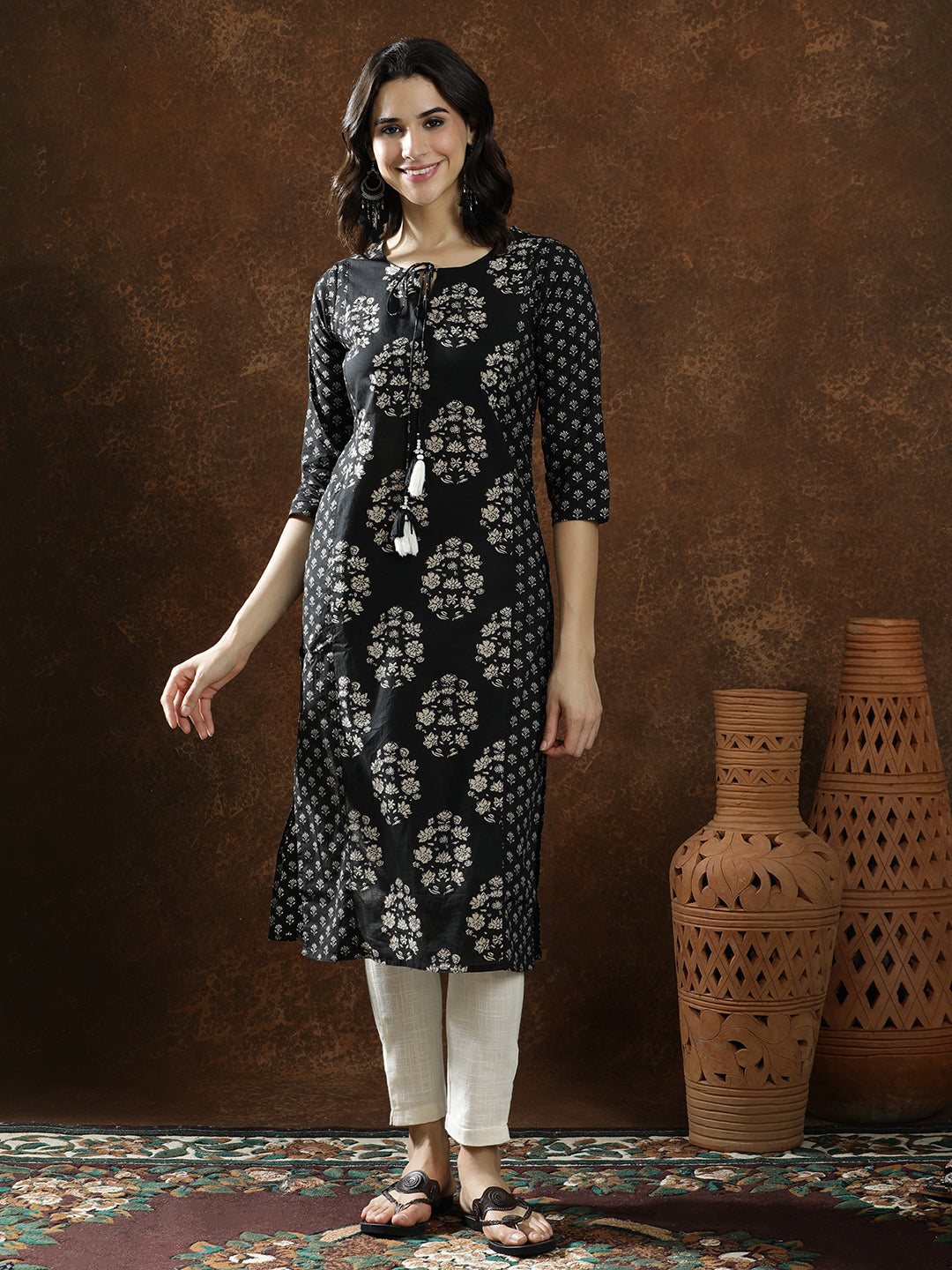 Floral Embroidered Straight Pure Cotton Kurta