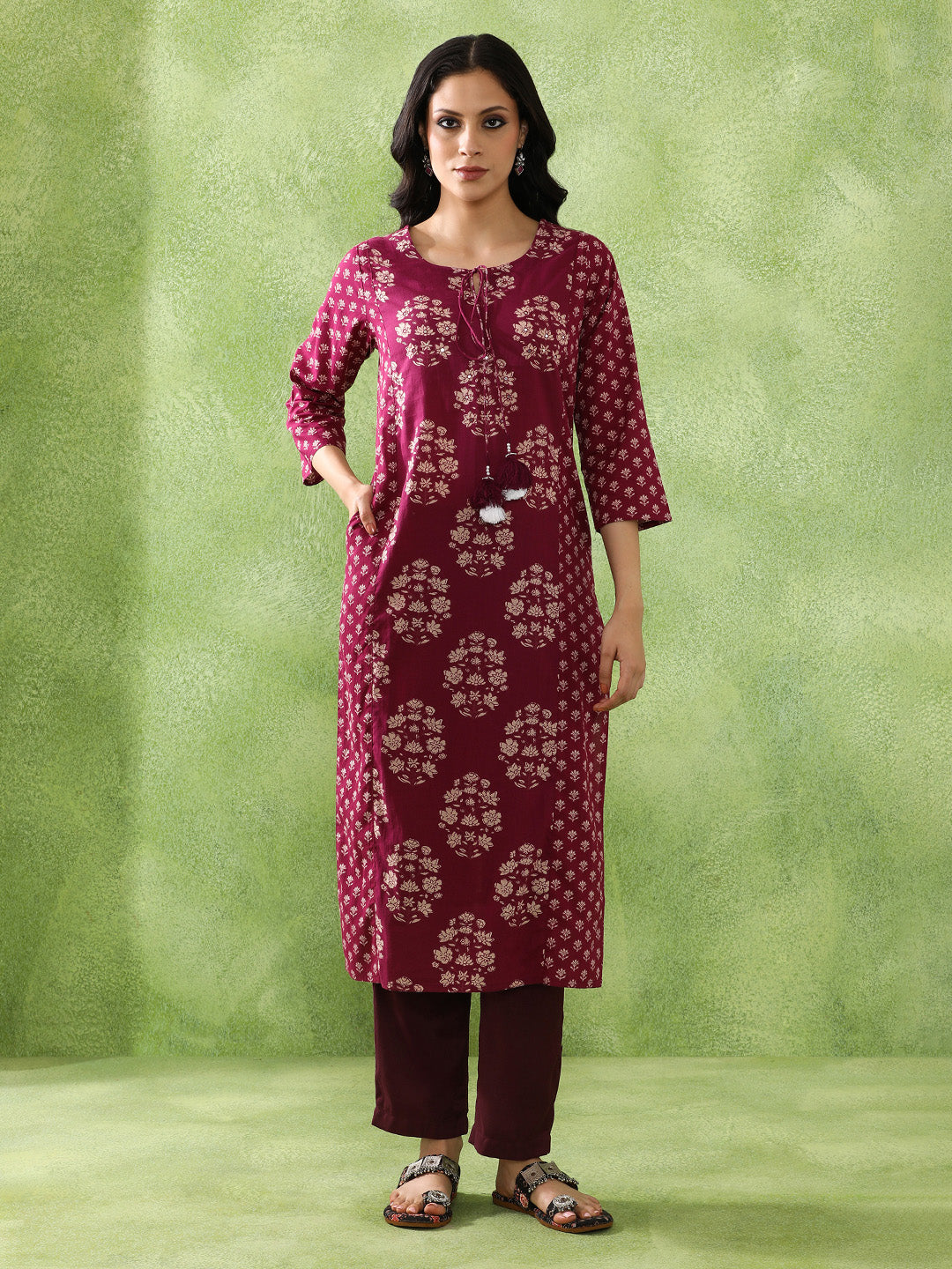Floral Embroidered Straight Pure Cotton Kurta