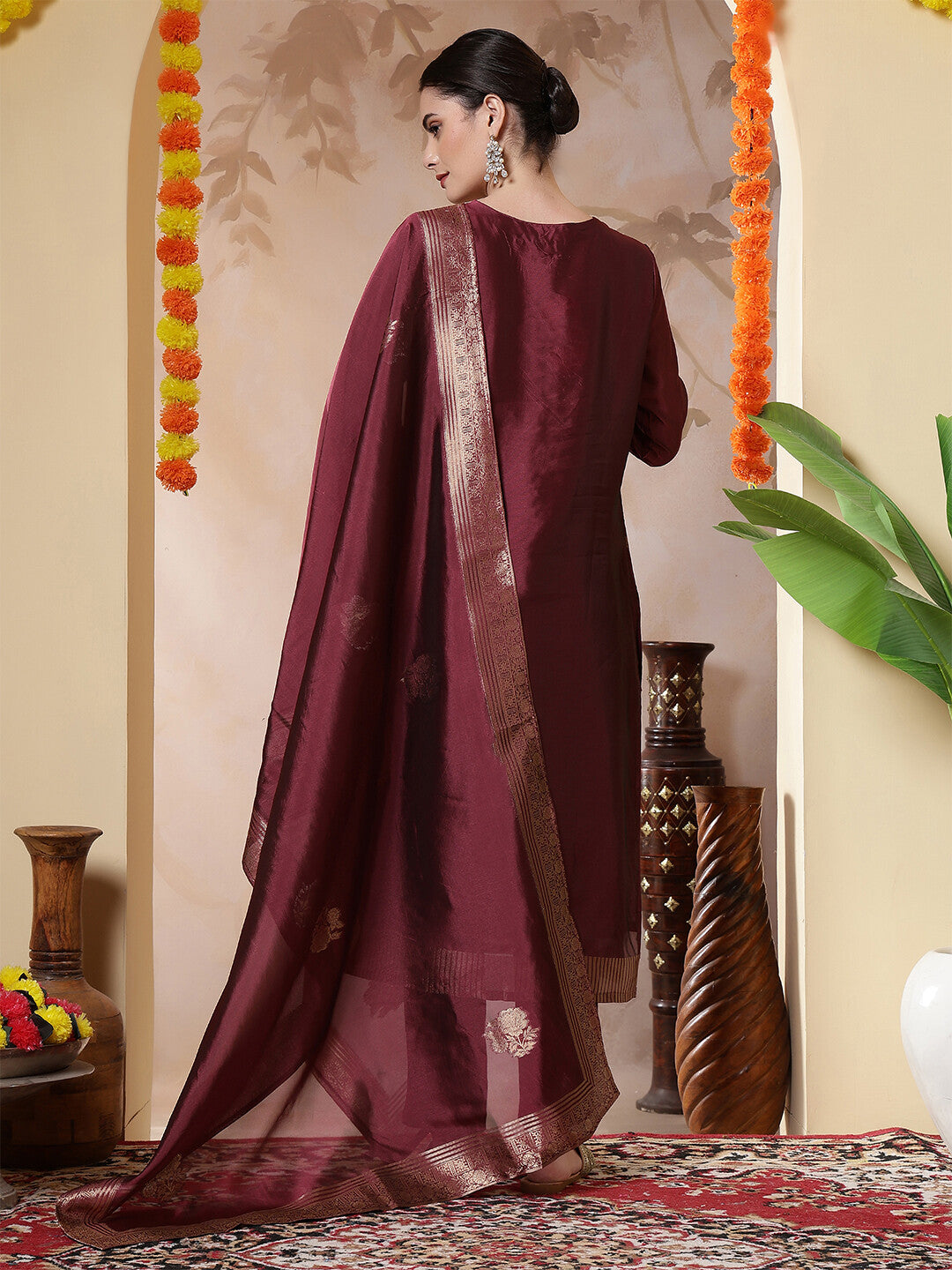 Floral Woven Design Straight Kurta & Trousers Sets