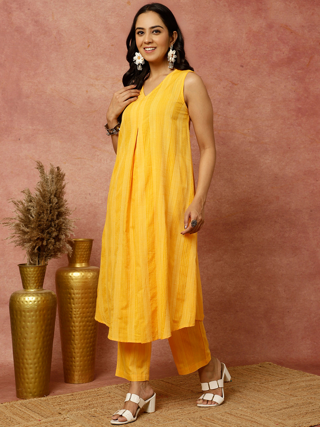 Buy Jaipur Kurti Brown Printed Rayon Kurta With Koti Jacket for Women  Online @ Tata CLiQ