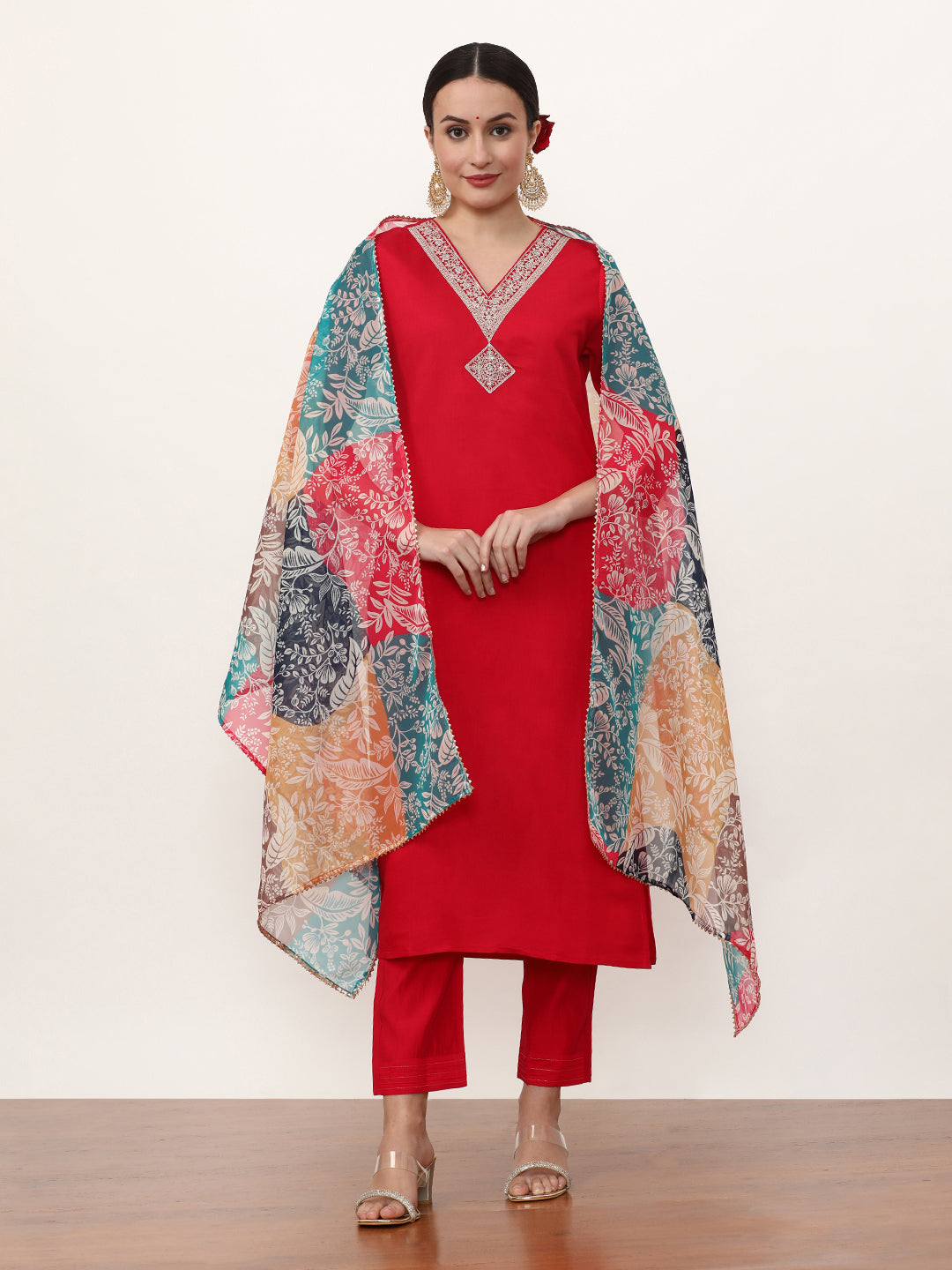 Embroidered Ethnic Motifs Kurta Sets With Dupatta