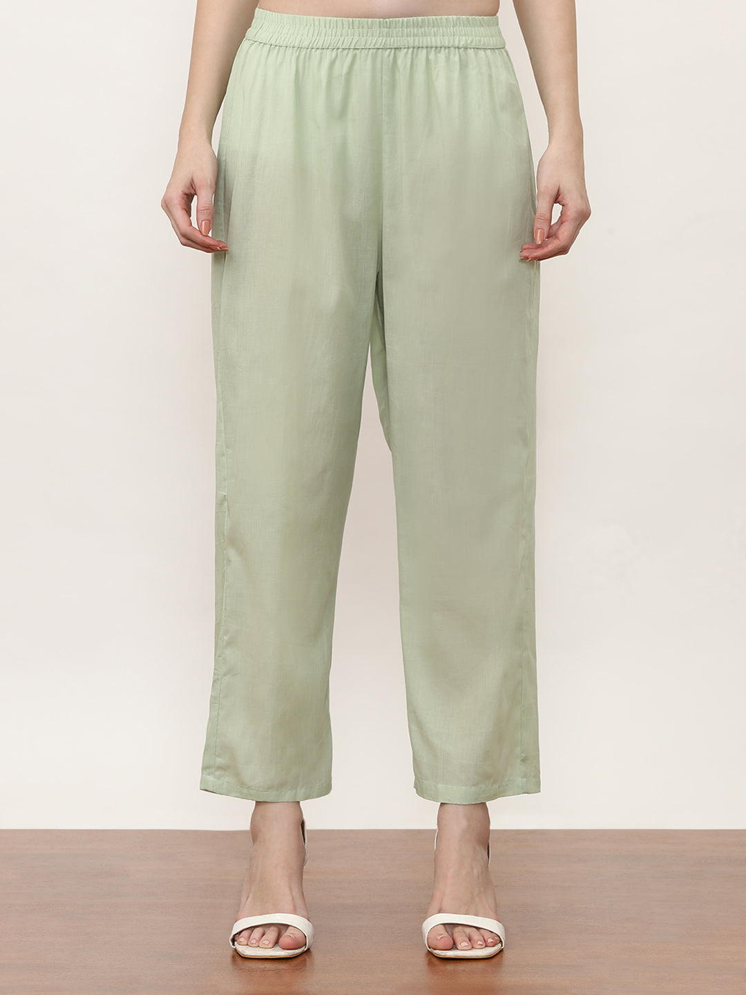 Embroidered Ethnic Motifs Kurta Sets With Dupatta