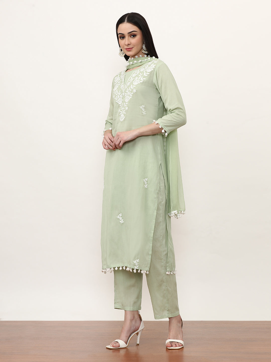 Embroidered Ethnic Motifs Kurta Sets With Dupatta