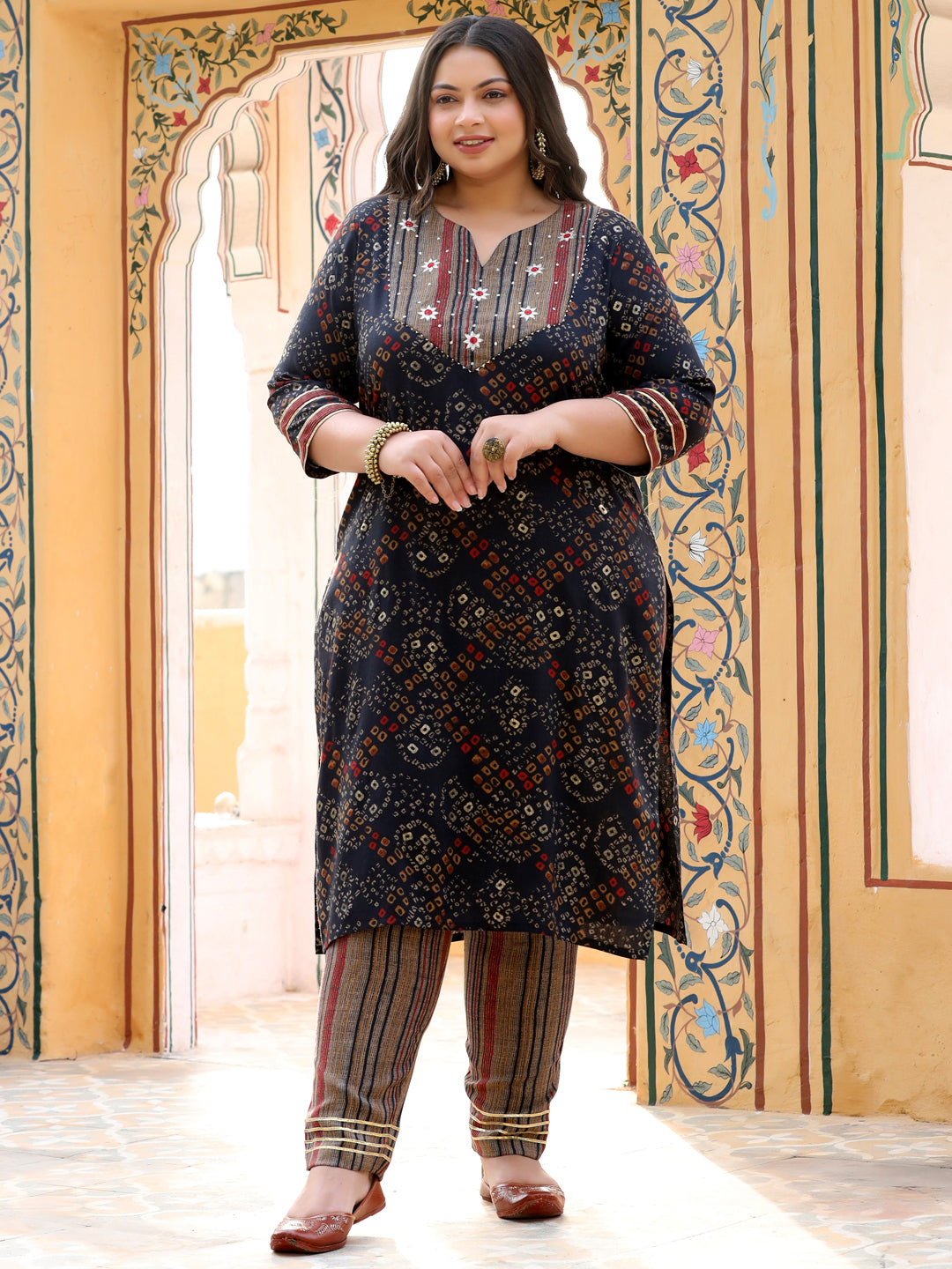 Black Printed Kurta With Pants