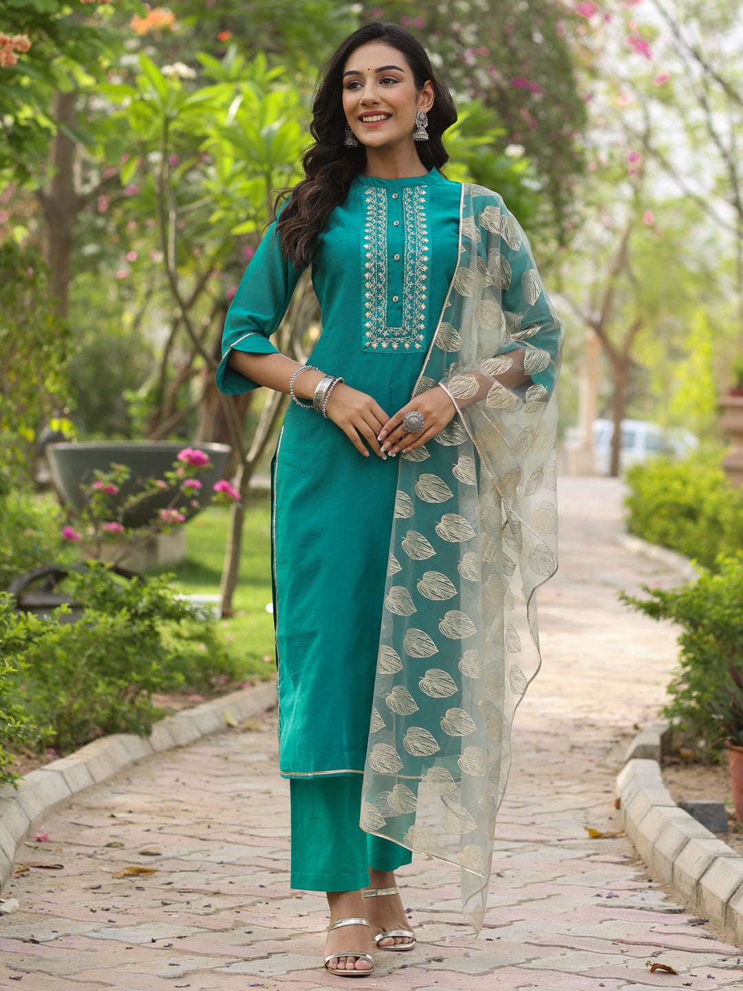 Rama Green Chanderi Embroidered Kurta With Pants And Dupatta