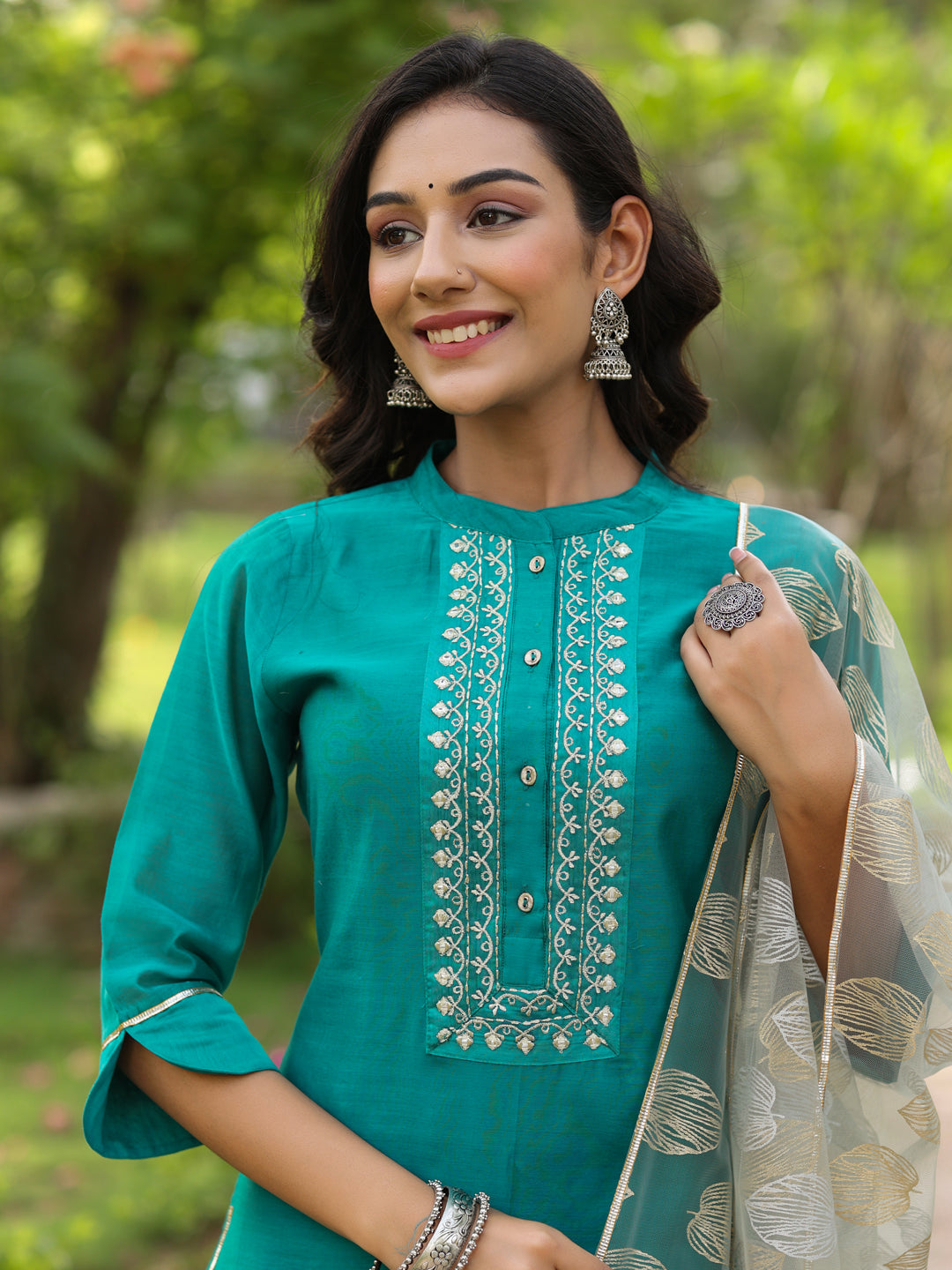 Rama Green Chanderi Embroidered Kurta With Pants And Dupatta