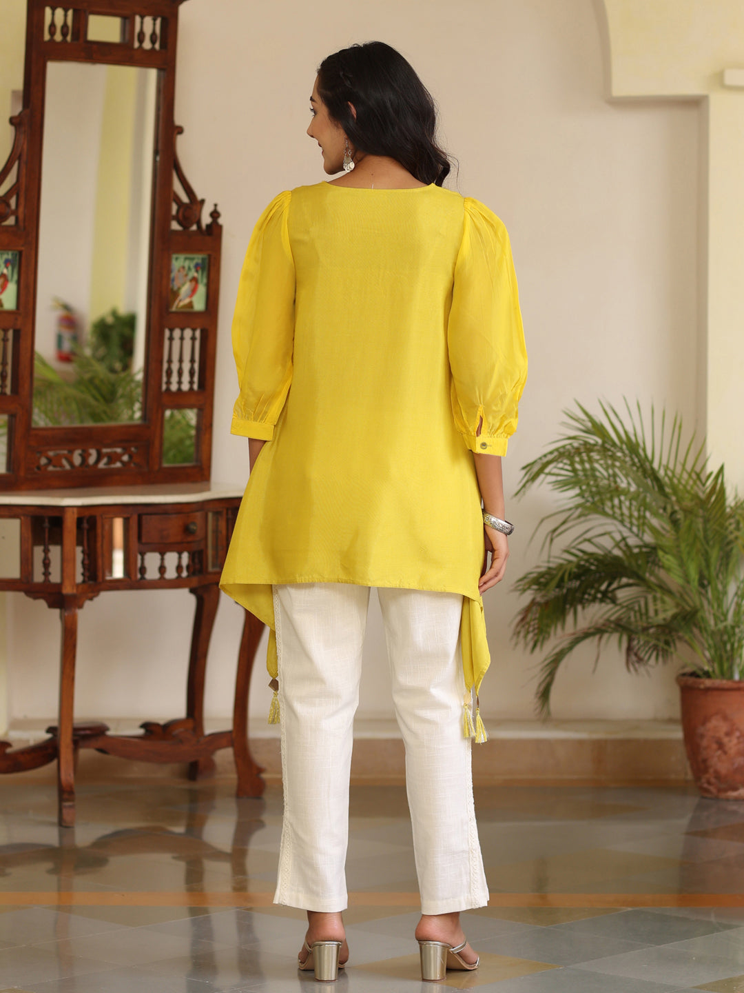 Yellow Hankerchief Top With Mirror Work