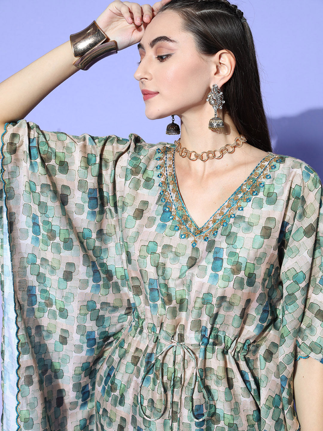 A Green Abstracted Print Muslin Embroidered Kaftan With A Solid Regular Fit Pants