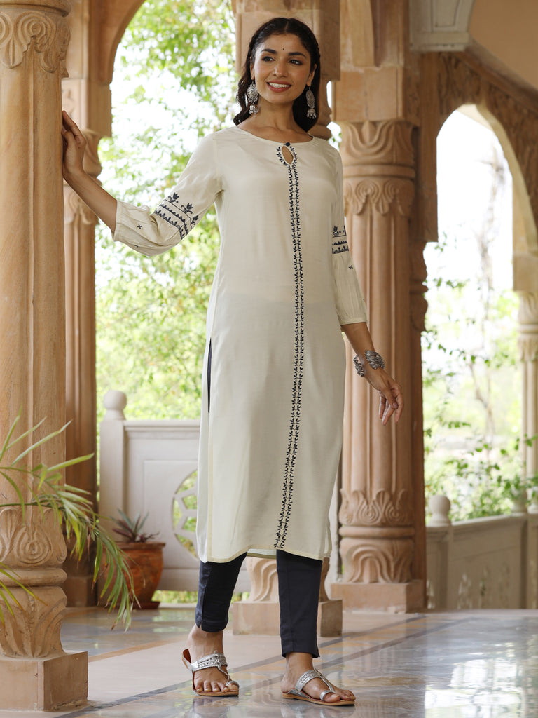 Off White Embroidered Rayon Kurta With Puffed Sleeves