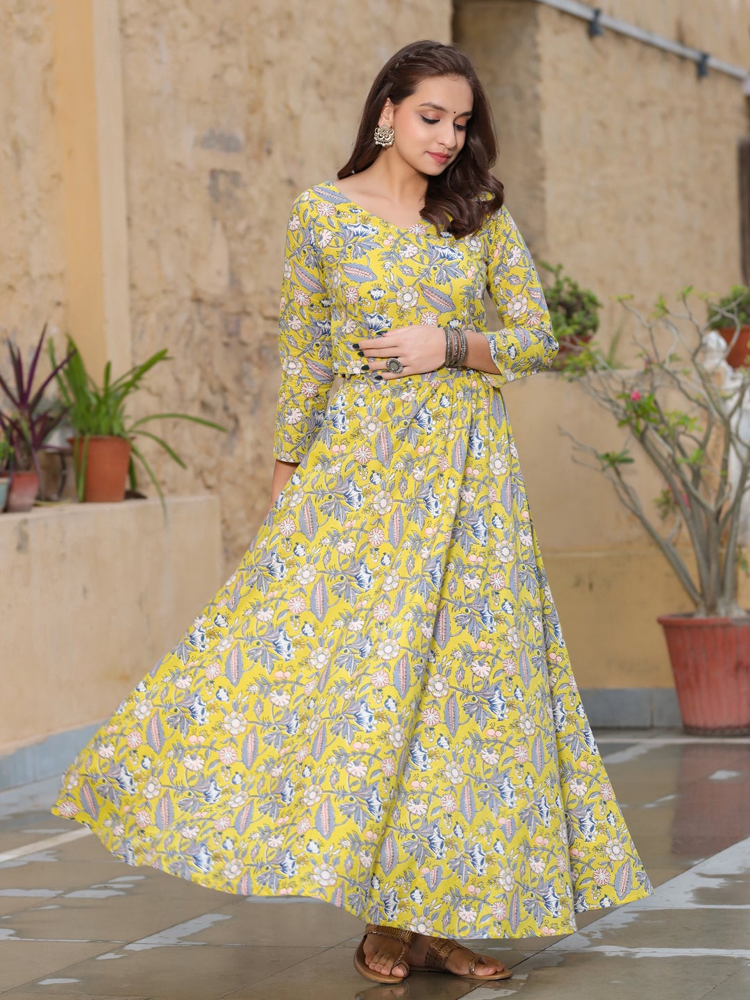 ladies skirt and Short Top