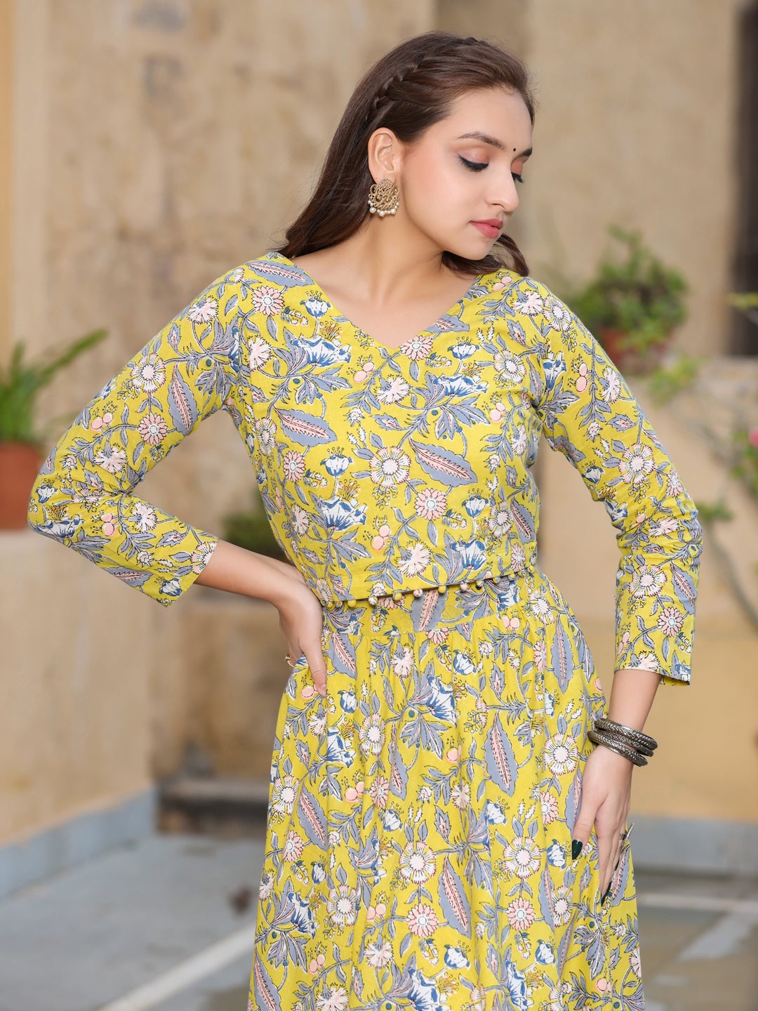 Buy Floral Print Crop Top with Skirt Online.