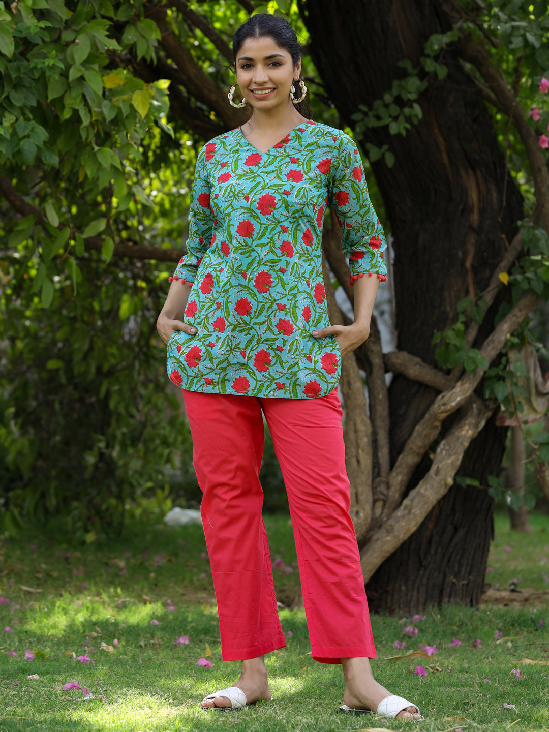 Teal Printed Cotton Short Kurta With Pants