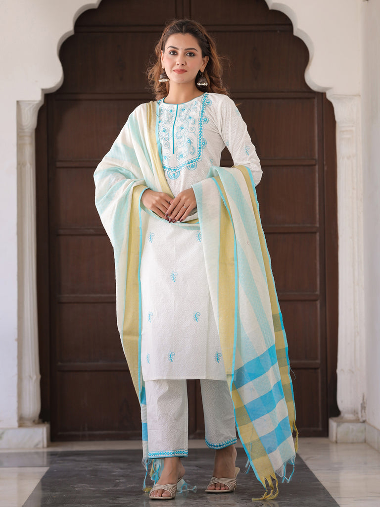 White Heavy Embroidered Kurta With Pants & Weaved Dupatta